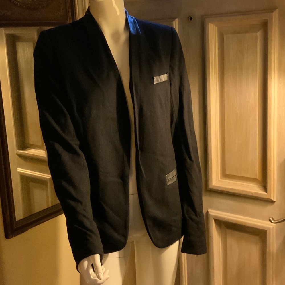 Bailey 44 Elegant Black Blazer